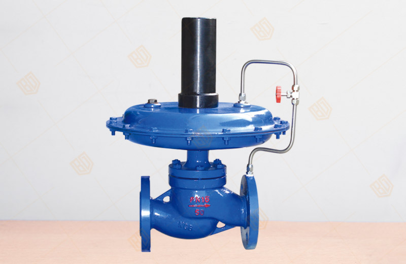 自力式微壓調(diào)節(jié)閥